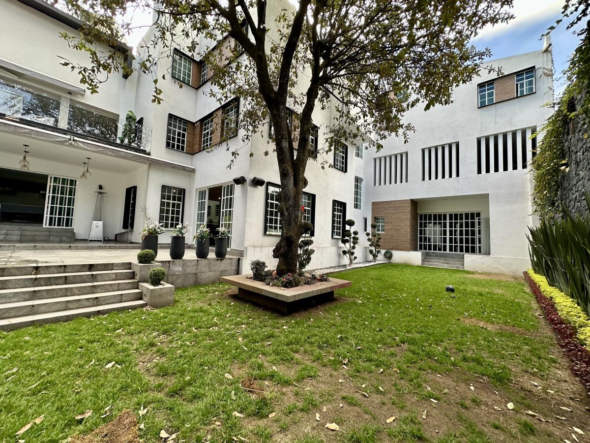 Casa en venta en Jardines del Ajusco, Tlalpan — foto 1 de 25