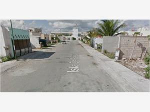 Casa en venta en Misión Villamar I, Playa del Carmen — foto 1 de 4