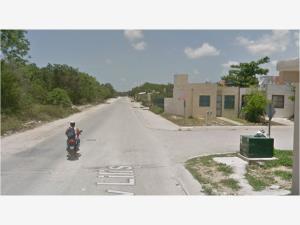 Casa en venta en Playa del Carmen Centro, Playa del Carmen — foto 1 de 4