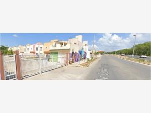 Casa en venta en Las Palmas, Playa del Carmen — foto 2 de 4