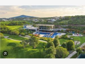 Casa en venta en El Molino Residencial y Golf, León — foto 2 de 6