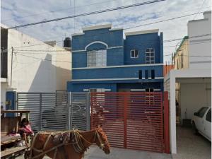 Casa en venta en Loma Blanca, Reynosa — foto 2 de 4