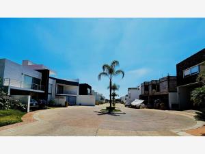 Terreno en venta en Lomas de Ahuatlán, Cuernavaca — foto 3 de 7