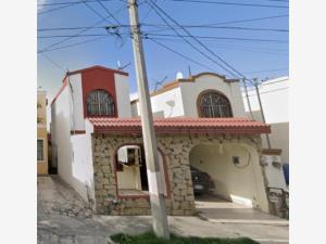 Casa en venta en Rincón de Miravista, General Escobedo, Nuevo León