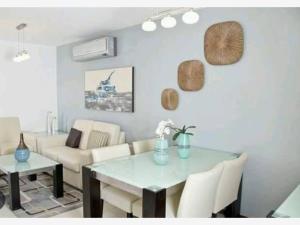 Casa en venta en Rincón de Miravista, General Escobedo — foto 2 de 6