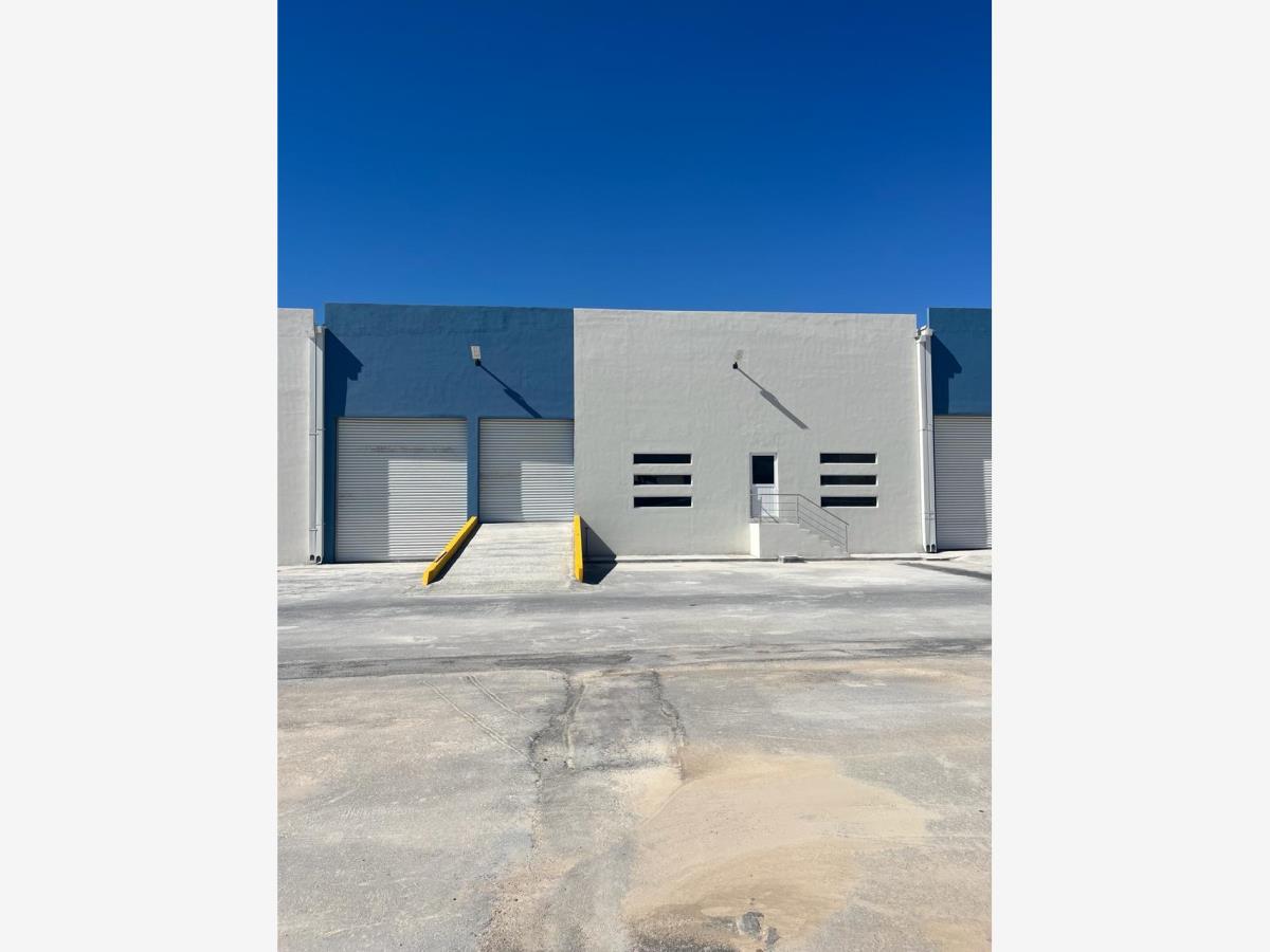 Bodega en venta en Oscar Flores Tapia, Saltillo — foto 1 de 23