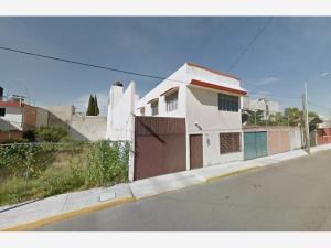 Casa en venta en Zaragoza, Zaragoza — foto 2 de 7