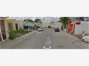 Casa en venta en Misión Villamar I, Playa del Carmen — foto 2 de 4