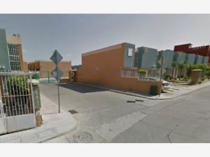 Casa en venta en Zaragoza, Zaragoza — foto 3 de 8