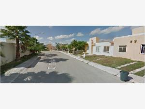 Casa en venta en Misión Las Flores, Playa del Carmen — foto 2 de 4