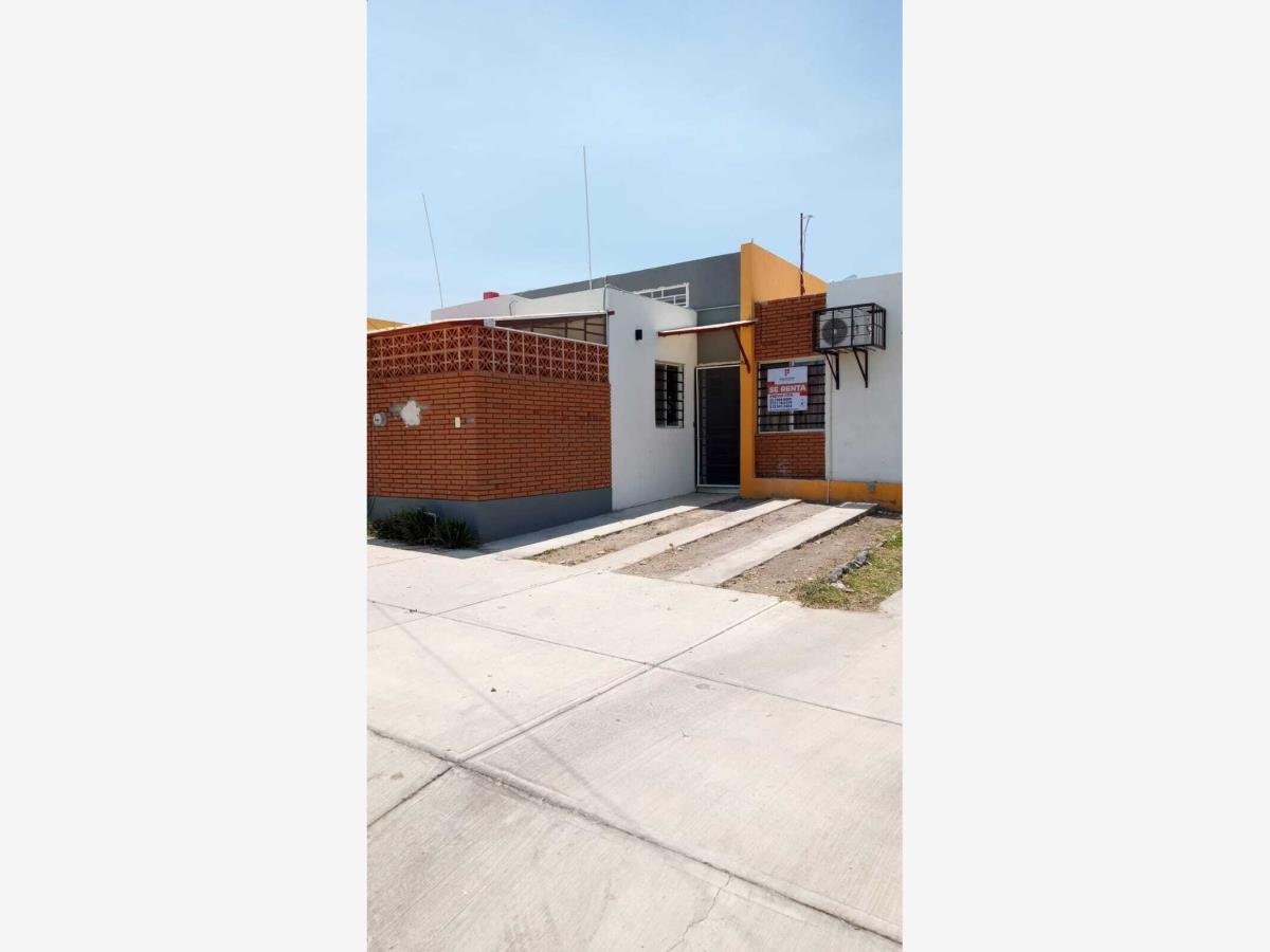 Casa en renta en Villafuentes, Villa de Álvarez — foto 1 de 6