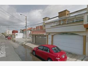 Casa en venta en Coatzacoalcos, Coatzacoalcos — foto 2 de 5