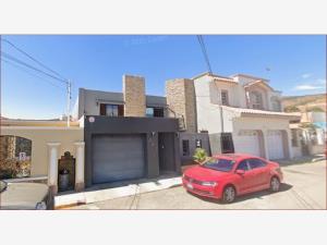 Casa en venta en Valle Dorado Sección Lagos, Ensenada — foto 2 de 7