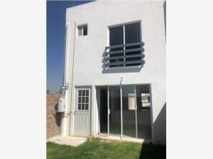 Casa en venta en San Francisco Ocotlán (Ocotlán), Coronango — foto 2 de 12