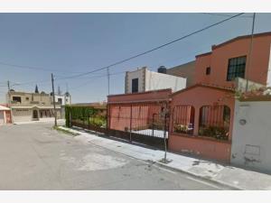 Casa en venta en Valle de las Flores Popular, Saltillo — foto 2 de 6