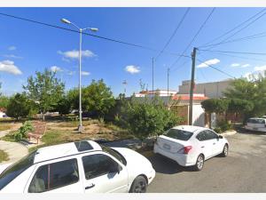 Casa en venta en Valle Dorado, Saltillo — foto 2 de 13