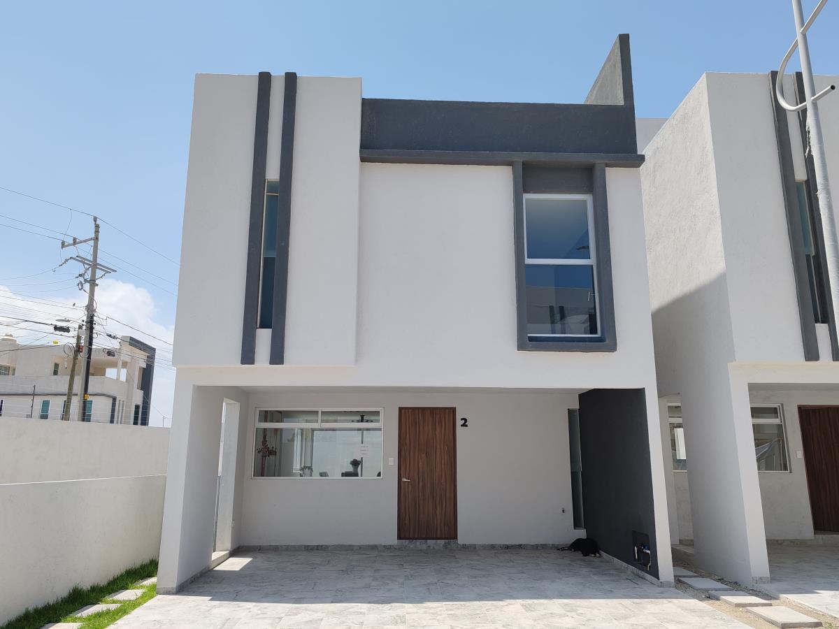 Casa en venta en Cuayantla, San Andrés Cholula — foto 1 de 31
