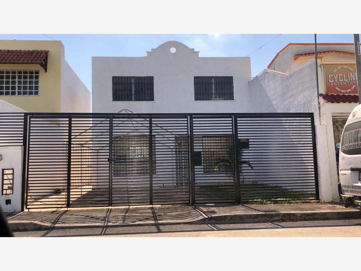 Casa en renta en Francisco de Montejo, Mérida — foto 1 de 9