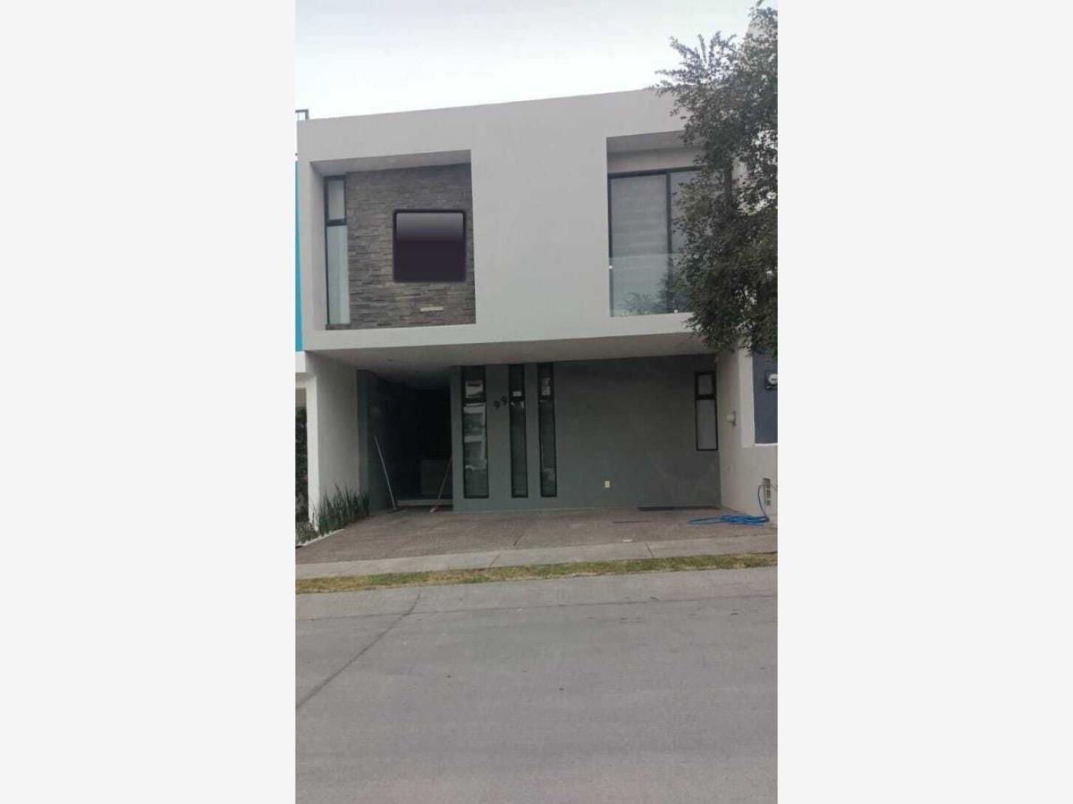 Casa en venta en La Cima, Zapopan — foto 1 de 35