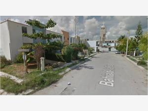 Casa en La Guadalupana, Playa del Carmen, Quintana Roo — foto 1 de 4