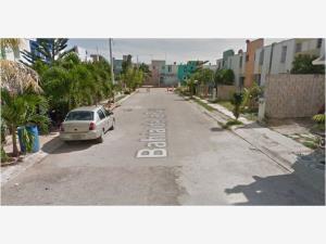 Casa en venta en La Guadalupana, Playa del Carmen — foto 3 de 4