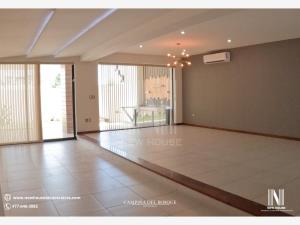 Casa en venta en La Campiña del Bosque, León — foto 3 de 11