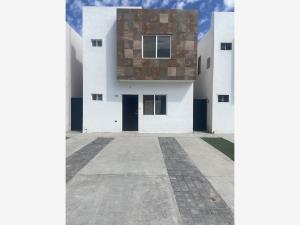 Casa en venta en Kalia Residencial, Torreón, Coahuila de Zaragoza Casa en venta en Kalia Residencial, Torreón, Coahuila de Zaragoza