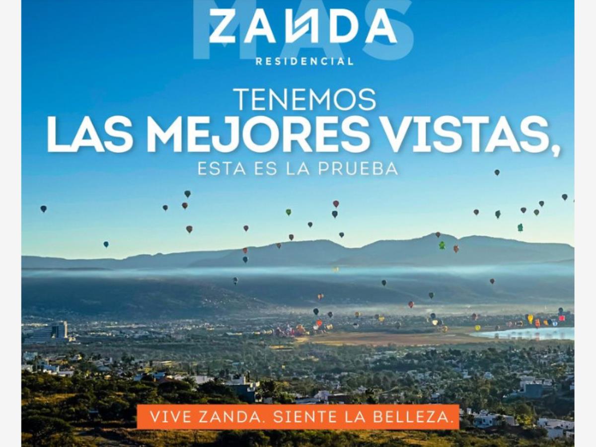 Casa en venta en Zanda, León — foto 1 de 2