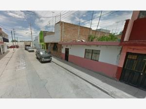 Casa en venta en Niños Heroes, San Francisco del Rincón — foto 2 de 14
