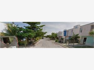 Casa en La Guadalupana, Playa del Carmen, Quintana Roo — foto 1 de 4