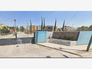 Casa en venta en Hacienda del Bosque, Celaya — foto 2 de 10