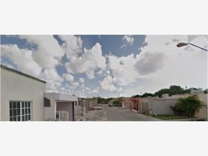 Casa en venta en Misión Villamar I, Playa del Carmen — foto 1 de 4