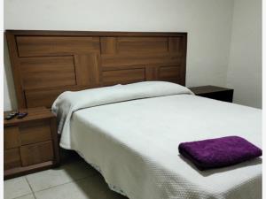 Casa en venta en Valle del Country, Tepic — foto 2 de 7