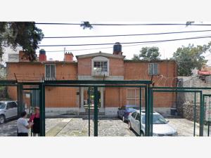 Casa en Miguel Hidalgo, Tlalpan, Ciudad de México