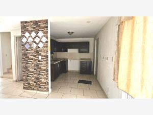 Casa en renta en Portales, Ramos Arizpe — foto 3 de 7