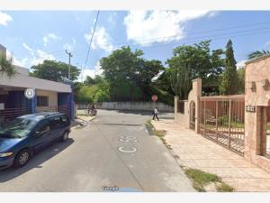 Casa en Reparto Granjas, Mérida, Yucatán