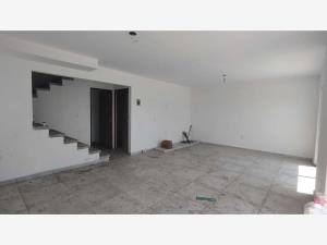 Casa en venta en Ampliación Hermenegildo Galeana, Cuautla — foto 2 de 6