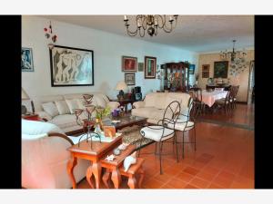 Casa en venta en Lomas de Cortes, Cuernavaca — foto 3 de 10