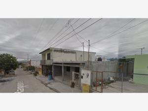 Casa en venta en Cadereyta Jimenez Centro, Cadereyta Jiménez — foto 2 de 14