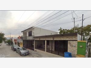 Casa en venta en Cadereyta Jimenez Centro, Cadereyta Jiménez — foto 3 de 14