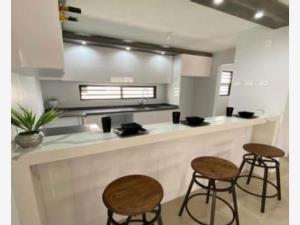 Casa en venta en Contry, Monterrey — foto 2 de 8