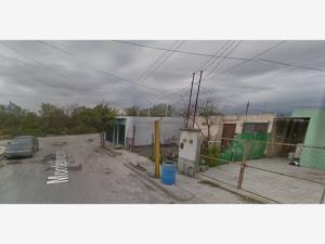 Casa en venta en Cadereyta Jimenez Centro, Cadereyta Jiménez — foto 2 de 14