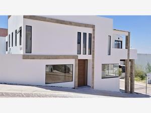 Casa en venta en Pedregal de Schoenstatt, Corregidora — foto 3 de 26
