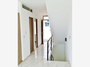 Casa en venta en Pedregal de Schoenstatt, Corregidora — foto 2 de 31