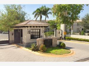 Casa en venta en Puerta Real, Torreón — foto 3 de 13