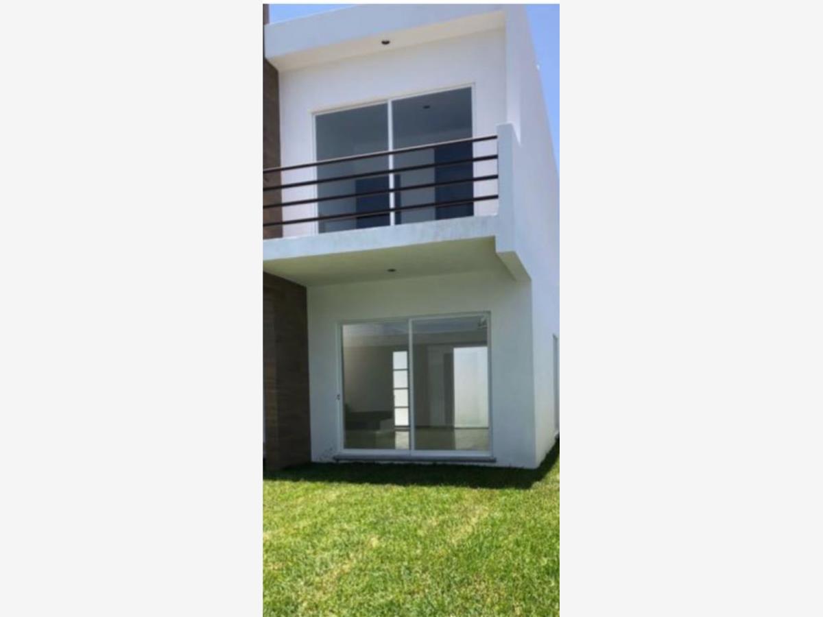 Casa en renta en Lomas de Trujillo, Emiliano Zapata — foto 1 de 11