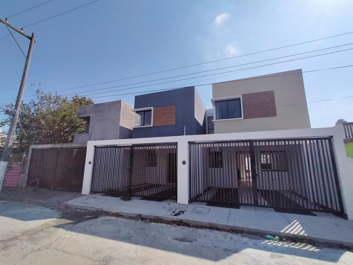 Casa en venta en Venustiano Carranza 3a Sección, Boca del Río — foto 1 de 12