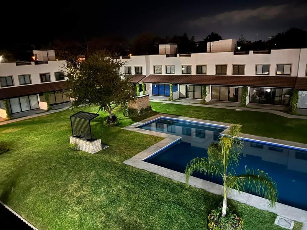 Casa en venta en Atlacholoaya, Xochitepec — foto 1 de 17