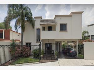 Casa en venta en Contry, Monterrey — foto 2 de 9