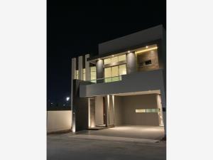 Casa en venta en Los Viñedos, Torreón — foto 2 de 16